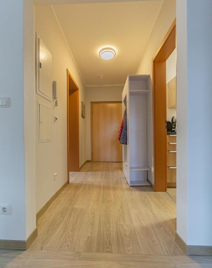 Altstadtapartment, 80 Qm,2 Schlafzimmer,parkplatz,netflix * Cottbus
